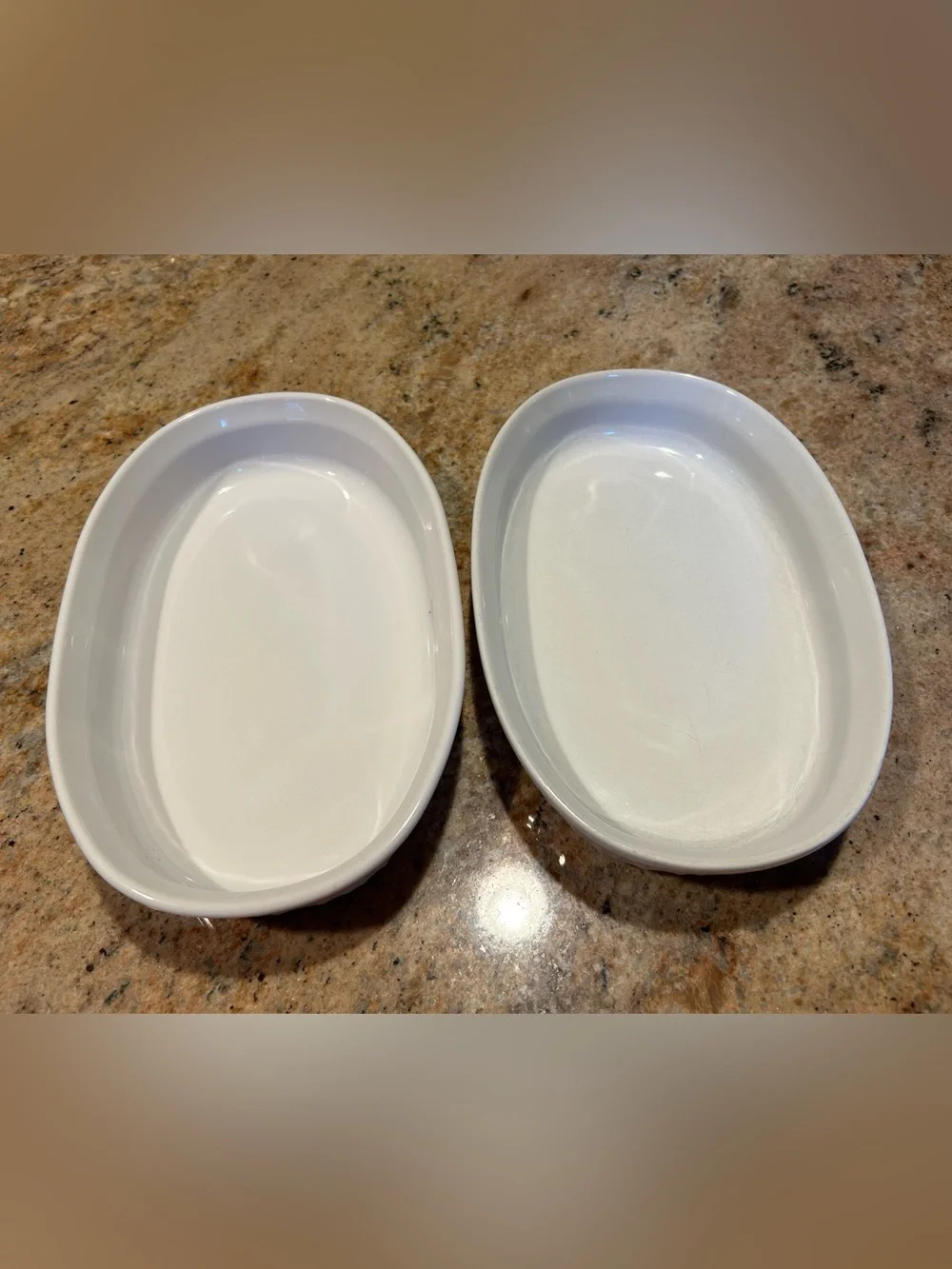 Corningware F-23-B French White Oval Baking Dishes Set of (2) 23 oz 9”x6”x1.5”